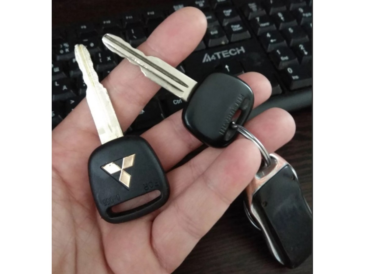 Какие же бывают ключи для автомобилей ?