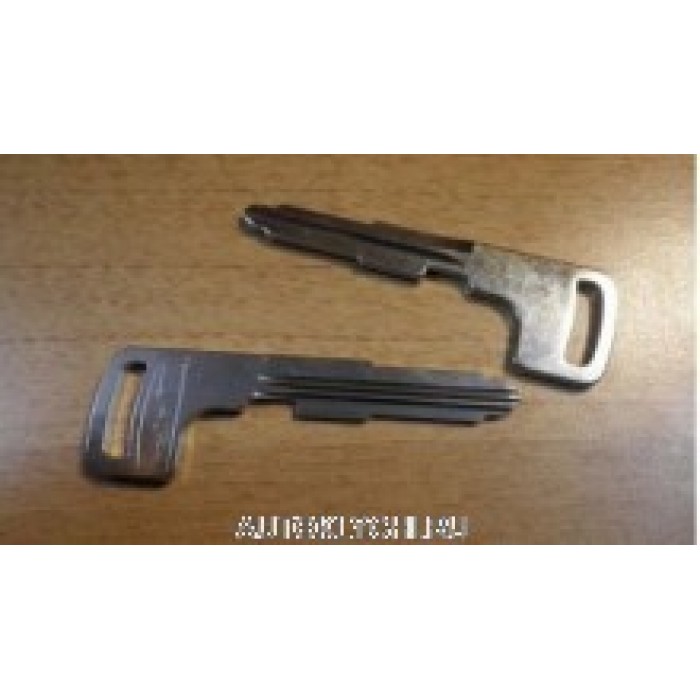 Заготовка ключа для SmartKey MITSUBISHI LANCER (Ключи Mitsubishi) (код 1175)